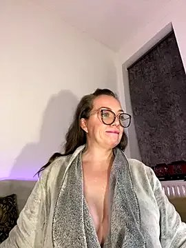 FemDom_RubyKnightXXO on StripChat