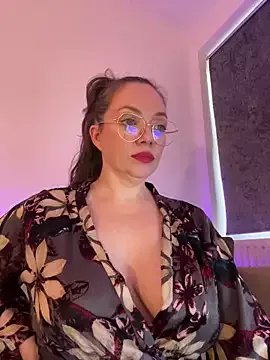 FemDom_RubyKnightXXO on StripChat