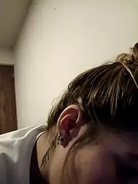 Fernandar2025 on StripChat