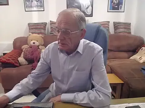 Offline Ferret7777 on StripChat