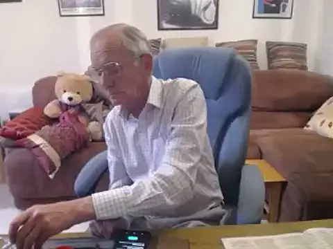 Offline Ferret7777 on StripChat