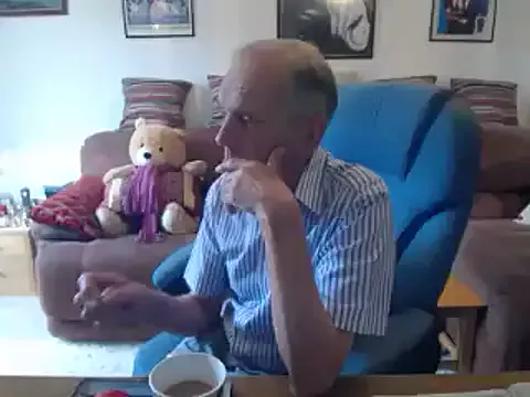 Offline Ferret7777 on StripChat