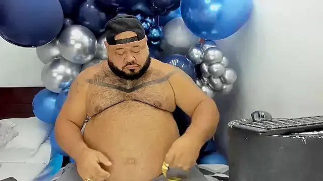 Offline FetishBearsBig on StripChat