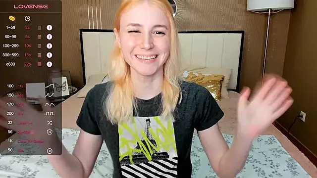 fleximona on StripChat