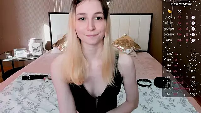 fleximona on StripChat