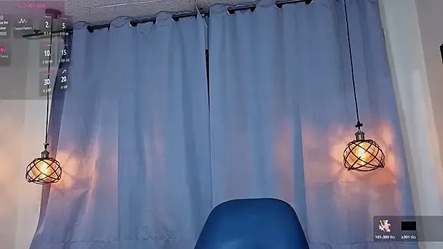 Flor_Gil on StripChat