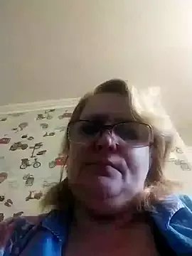 Forest-Lady on StripChat