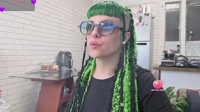 Offline freyaa_sorcerees on StripChat