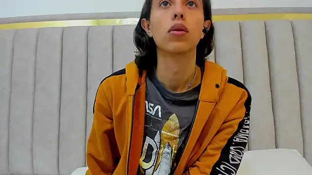 FreyaMoller on StripChat