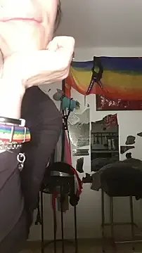 freyamoret — Mi sego il caxxxo!  Io non te!