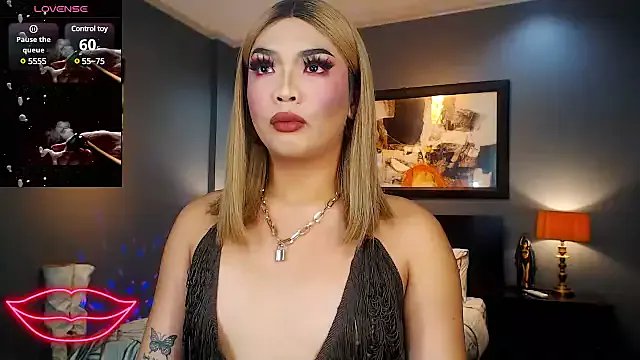 FridaHumphrey on StripChat