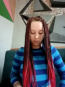 Offline Frost_foxy on StripChat