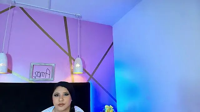 frreeya on StripChat