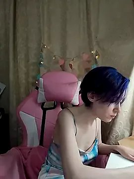 Fuzzy_Unicorn on StripChat