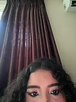 Offline G_Poseidon_y_Cloe on StripChat