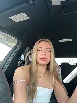 Gabriella_Hot_ — show tits and play with nipples