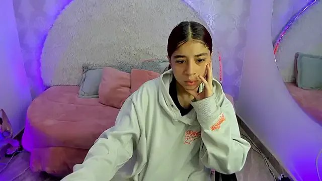 Gaby_louse on StripChat