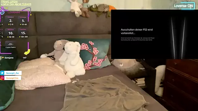 Freechat GamerGirl_Eve on StripChat