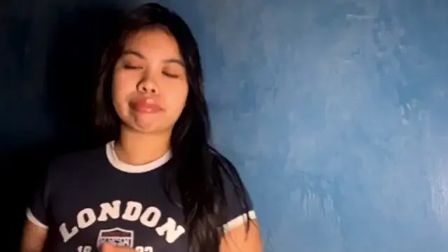 GeorgeneWatler — want to see my cleavage?