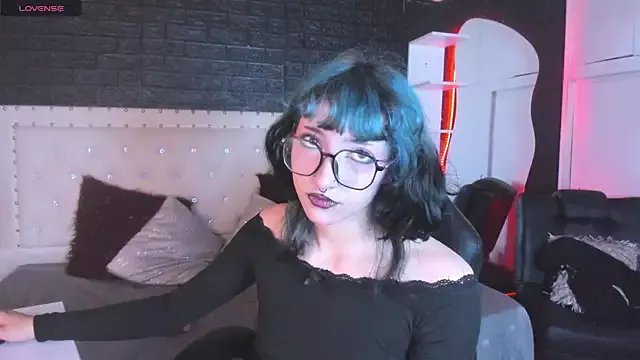 Ghosty_Doll on StripChat