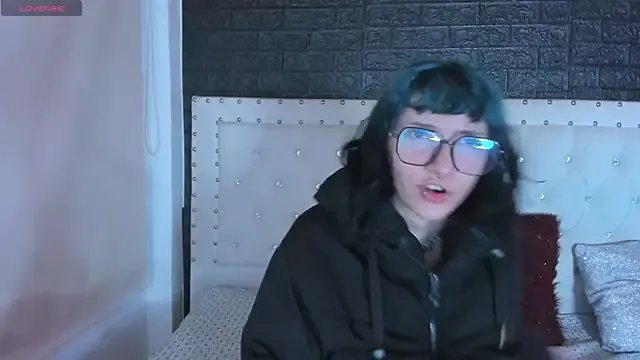 Ghosty_Doll on StripChat