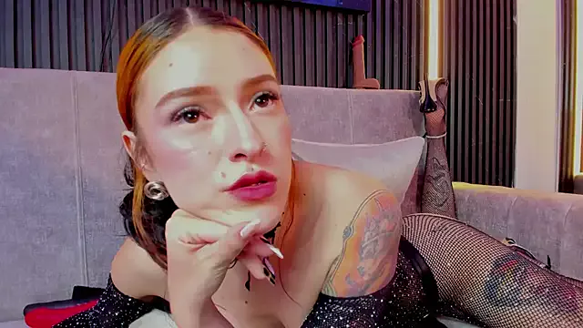 Offline Ginger_Foxy on StripChat