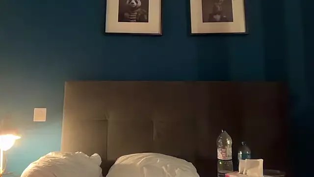 GiuliaDollx on StripChat