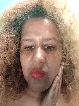 Goddesshirel — Fuck mouth and tits