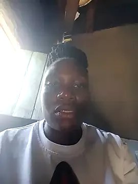 Golden_diver on StripChat