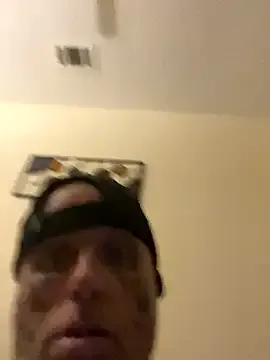 Offline got14ya75 on StripChat