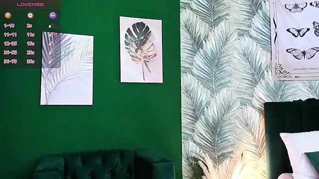 Graceee_ on StripChat