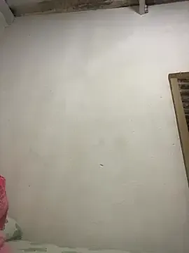 Offline graziele00 on StripChat