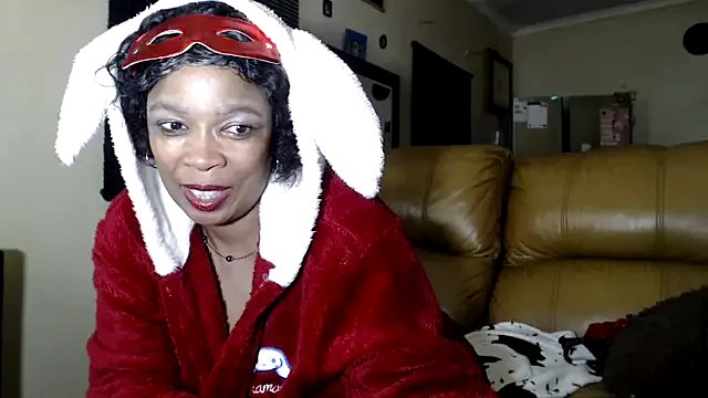 Gucci_Bx on StripChat