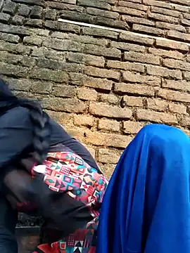 Offline Gulika_Doshi on StripChat