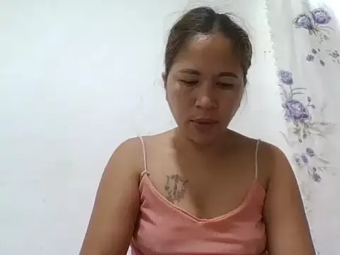 h0ney_lips on StripChat