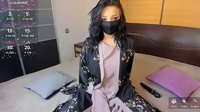 Offline habibi_moon on StripChat