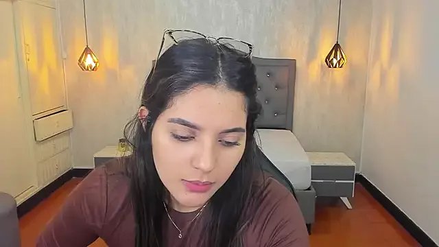 Hadley_ on StripChat