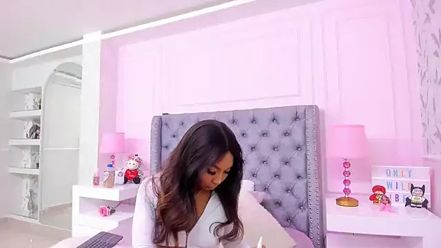 HaileeRoberts on StripChat