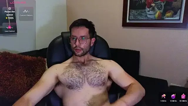 hairyncuteass on StripChat