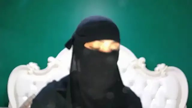 Hajar_Kar on StripChat