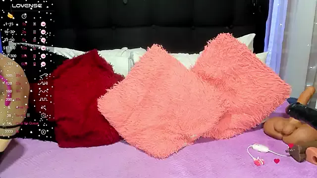 Offline Hanna_horny_ on StripChat