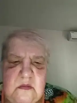 HapinessLovee — Freechat on StripChat