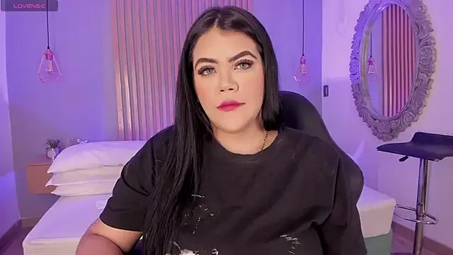 Harmonybabe_ on StripChat