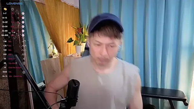 HARU_STRIKE on StripChat