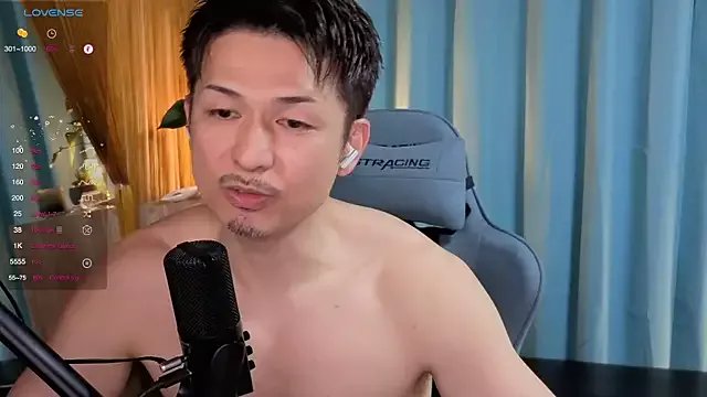 HARU_STRIKE on StripChat