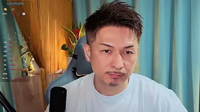 HARU_STRIKE on StripChat