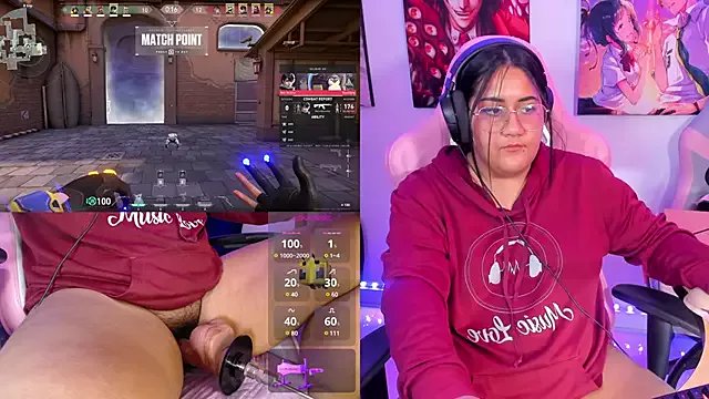 haru_u2 on StripChat