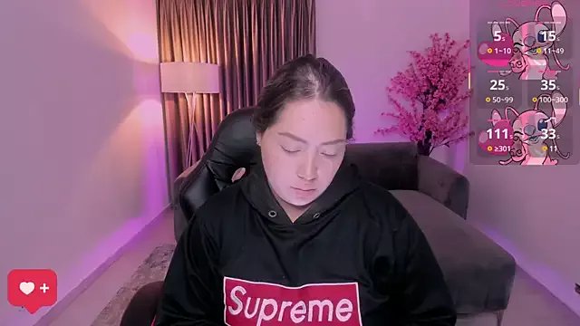 heidy_johns on StripChat