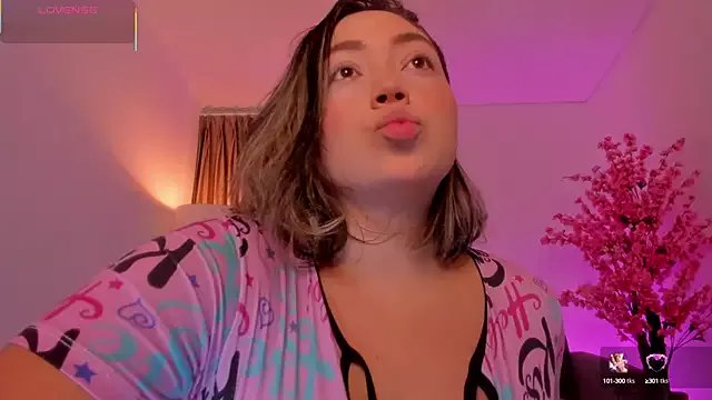 heidy_johns on StripChat