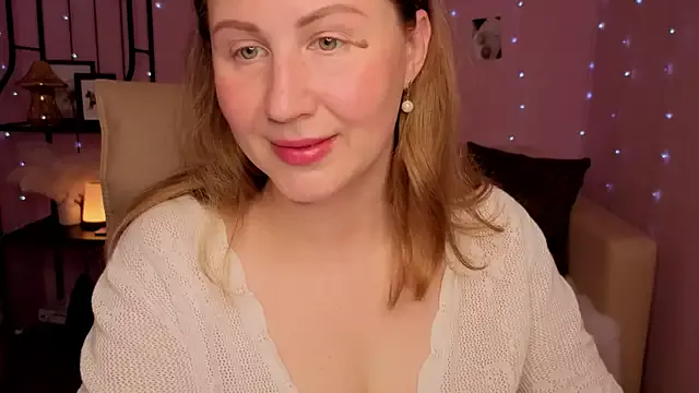 Helens_love on StripChat 